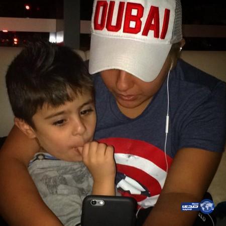 وش بلاه الولد خايف …