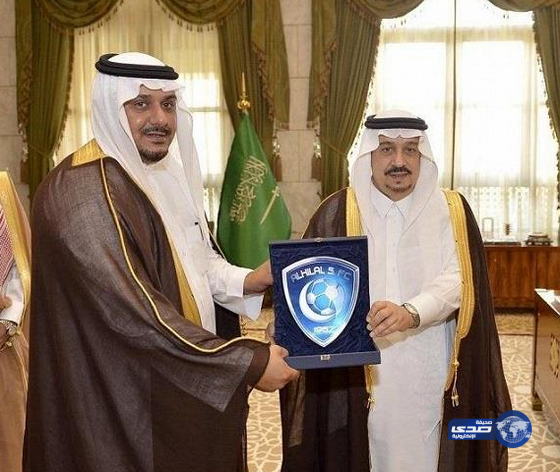بالصور:أمير الرياض يستقبل إدارة الهلال ولاعبيه(صور)