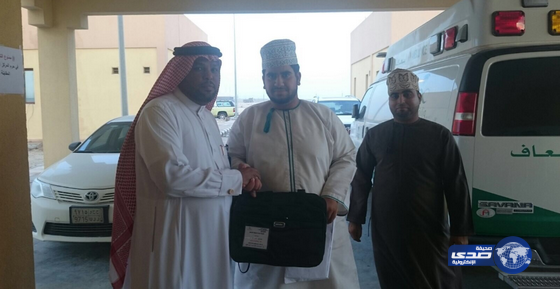 مستشفى مدينة العيون العام يهدي الحجاج 250 حقيبة دينية وصحية‎