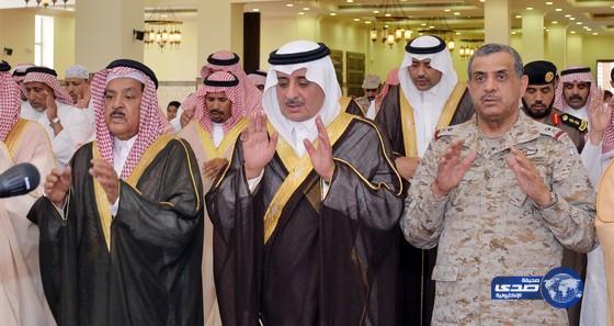 سمو أمير منطقة تبوك ينقل تعازي القيادة في شهد الوطن أحمد الشهري‎