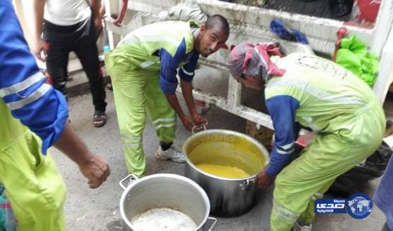 ضبط مطابخ عشوائية ولحوم فاسدة بمركزية مكة