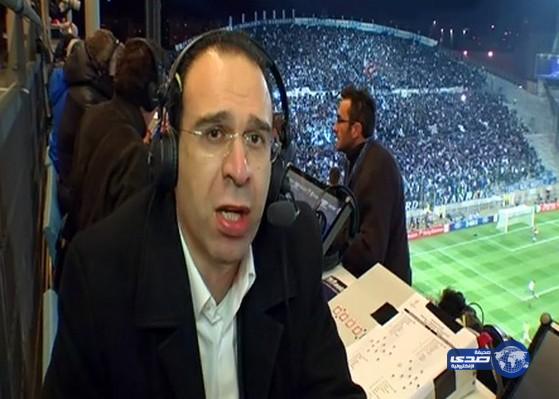 بالفيديو.. حسناء في المدرجات تربك عصام الشوالي ويتلعثم في التعليق