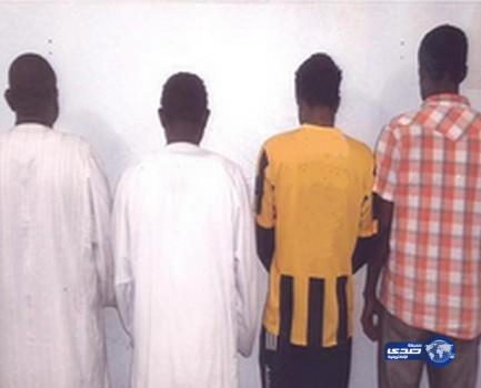 “شرطة الرياض” تضبط عدداً من المشتبه بهم بسرقة عملاء البنوك بالرياض