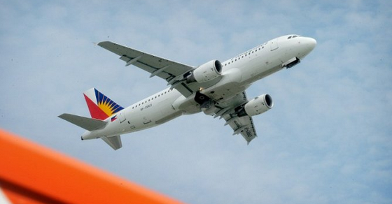 إصابة 15 شخصا جراء تعرض طائرة فلبينية لاضطرابات جوية