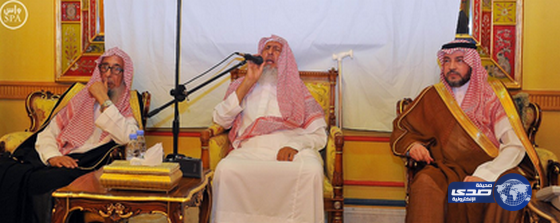 سماحة مفتي عام المملكة يلتقي بالدعاة المشاركين بالتوعية في الحج