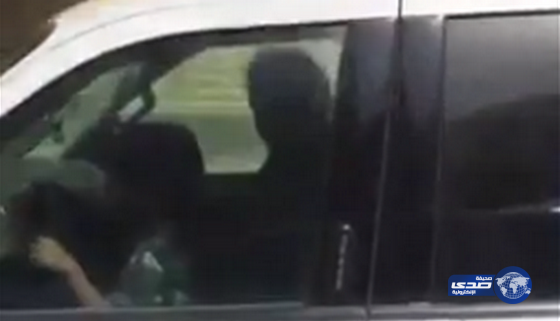 بالفيديو طفل صغير يقود سياره بالدائري الشرقي بالرياض‎