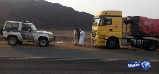 ضبط شاحنة تحمل نسخ مصاحف مخالفة في طريقها إلى مكة المكرمة