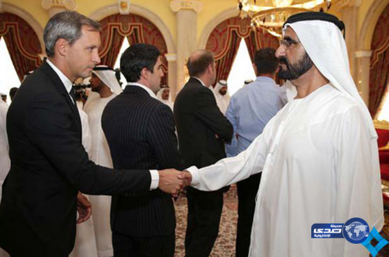 محمد بن راشد يستقبل وفوداً عربية وأجنبية في عزاء نجله راشد