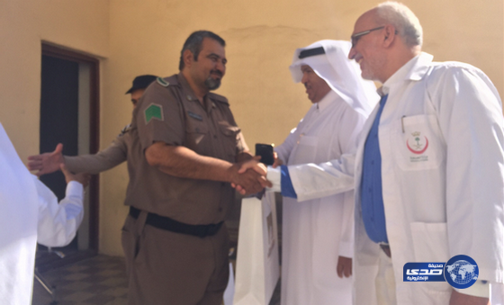 امانة نجران تقوم بزيارة لعدد من المنومين في مستشفيات نجران لتهنئتهم بعيد الاضح‎