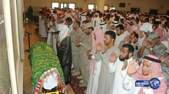 تشييع مهيب للشهيد العميد ركن حمزي