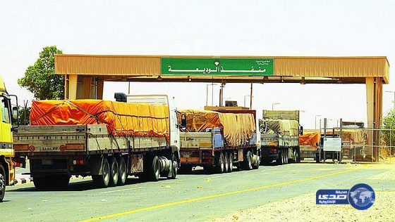 10 شاحنات إغاثية تصل مأرب