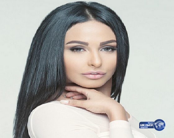 ميس حمدان في سيلفي جريء .. صور