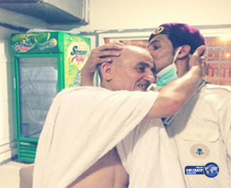 مالك مدرسة يعفي 3 من طلاب الكشافة المشاركين في الحج من الرسوم الدراسية