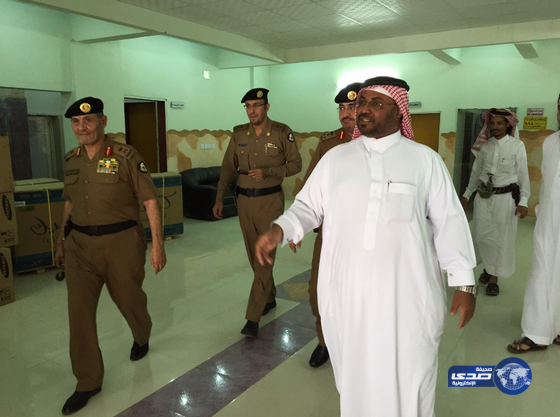 مدير شرطة جازان يقوم بجولة تفقدية لشرطه ال زيدان (صور)