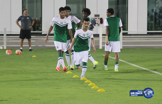 الأخضر الأولمبي يجري أولى تدريباته في الدوحة