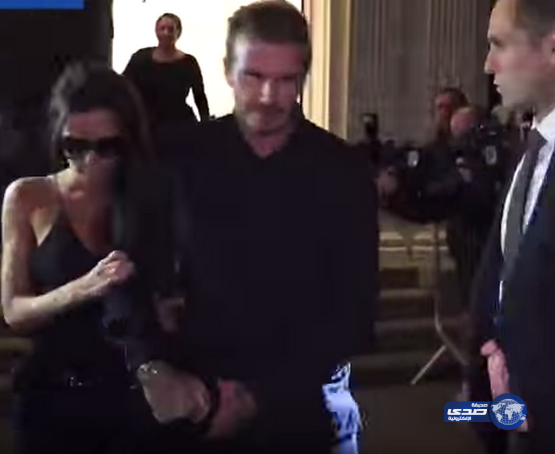 فيكتوريا بيكهام تتبول على ملابسها وتحرج زوجها (فيديو)