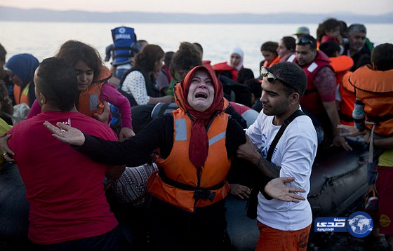 13 قتيلا في اصطدام مركب للمهاجرين مع عبارة قبالة تركيا