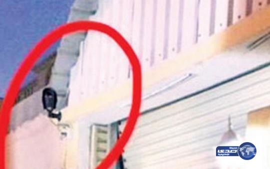 إنقاذ كفيف وعائلته خلال مداهمةٍ أمنيةٍ في 10 دقائق بالرياض