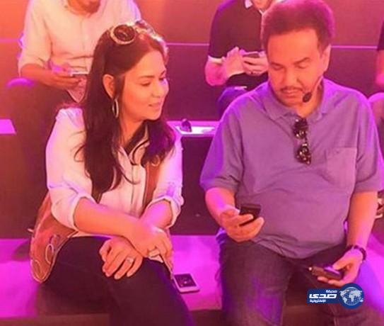 نوال الكويتية تنشر صورة لها مع محمد عبده