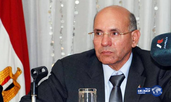 تجديد حبس وزير الزراعة المصري في قضية فساد مالي