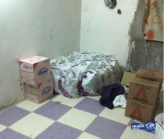 القبض على عصابة ترويج العرق المسكر باستراحة جنوب جدة