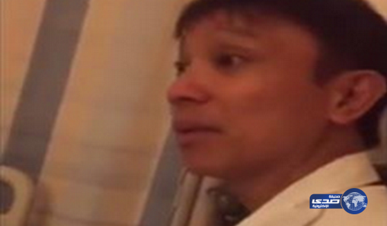 بالفيديو: ممرض فلبيني يرفه عن المرضى بمحاكاة لهجة محلية‎
