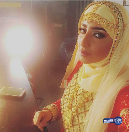 بثينة الرئيسي بالزي العماني..