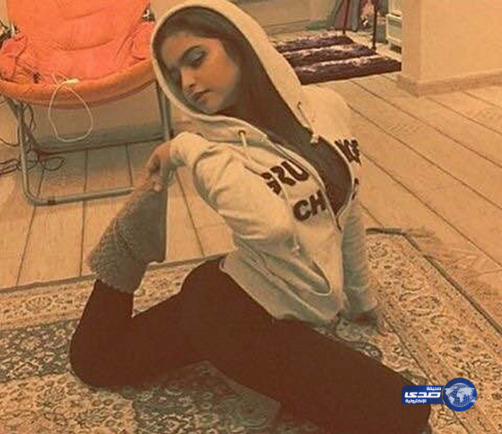 حلا الترك ..تستعرض برقصه الباليه!