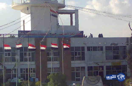 غارات جوية تستهدف مخازن للصواريخ داخل مطار تعز