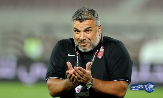 “كوزمين” يمنع السعوديين من حضور تدريبات الأهلي