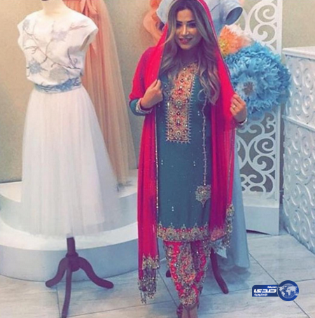 نهى نبيل بالزي العماني..