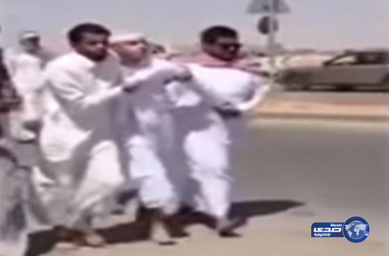 بالفيديو :الإفراج عن الشاب الذي اتهم بإنتمائه لداعش