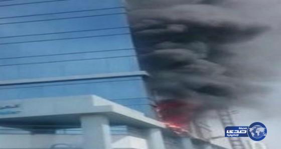 بالفيديو ..حريق في شركة المياه الوطنية بجدة