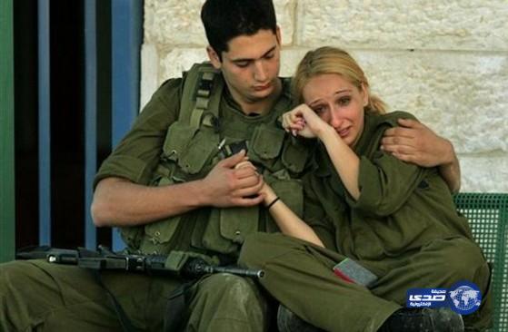 الإسرائليون يتوجون قصص حبهم بالزواج عند حائط المبكى!