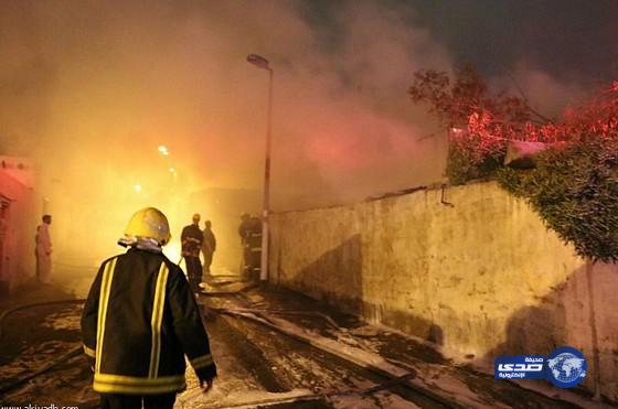 الدفاع المدني يسيطر على حريق بغرف شعبية في مكة