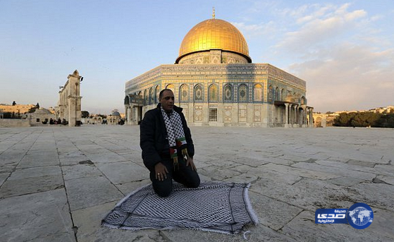 الشرطة الإسرائيلية تسمح للمصلين من كل الأعمار بدخول الأقصى