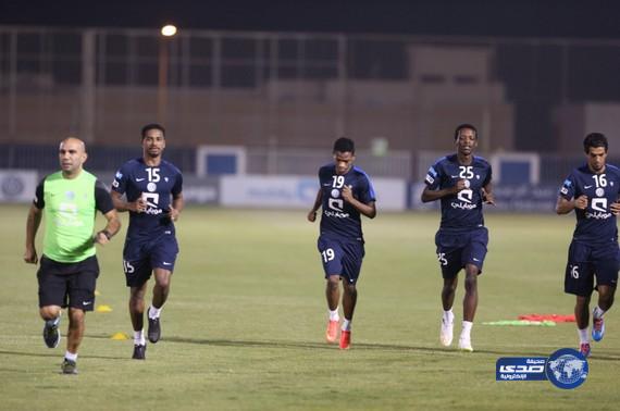 الهلال يعاود تدريباته بحضور الشمراني وغياب الدوسري