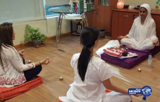 ميساء مغربي تسوي يوغا..