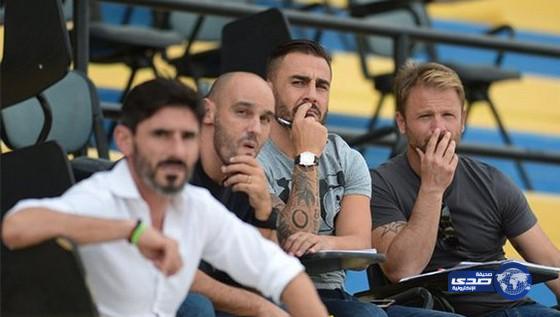 العالمي يختتم استعداداته للوحدة تحت أنظار كانافارو