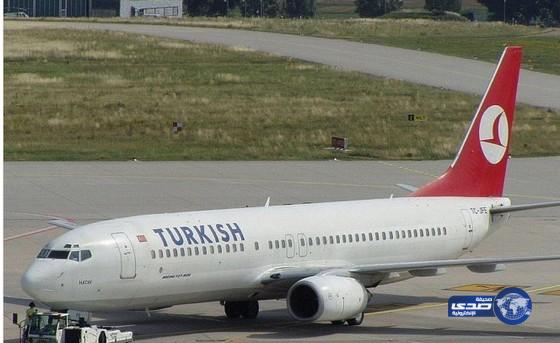 هبوط طائرة تركية اضطراريا بمطار القاهرة بعد وفاة سويسري على متنها