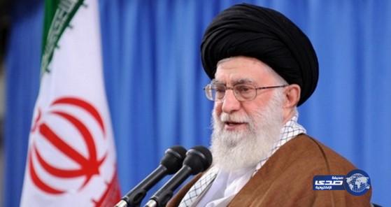 خامنئي يقر بالانتخابات كحلاً للأزمة السورية