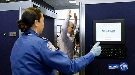 منع مسافرين يتحدثان بالعربية من صعود الطائرة