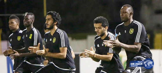 بولوني يضع الليلة لمساته النهائية حول التشكيلة قبل الديربي