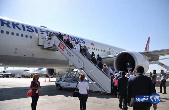 علبة بلاستيكية تؤخر إقلاع طائرة تركية من مطار القاهرة