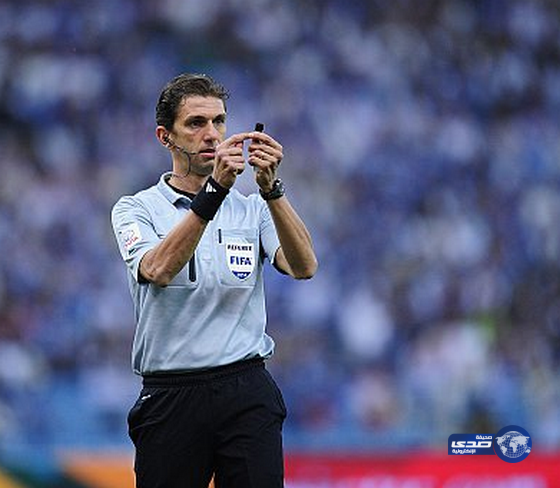 التعاون يستوضح من «المحترفين» آلية الحكام الأجانب