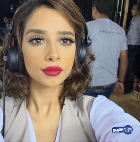 سيلفي بلقيس في كواليس إعلان كوكا كولا..