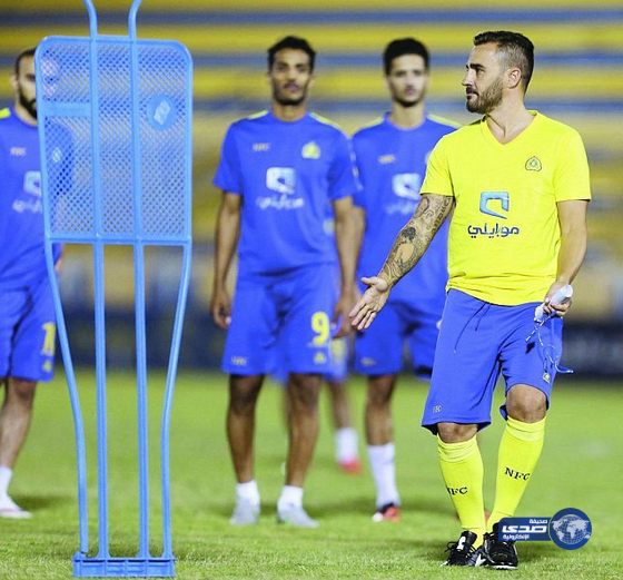 كانافارو يستغني عن يونس مختار في الفترة الشتوية