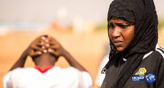 السودانية الماجدي .. أول سيدة عربية تتولى تدريب فريق للرجال