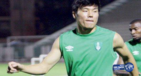 لاعب الأهلي السابق مطلوب في الدوري الإسباني