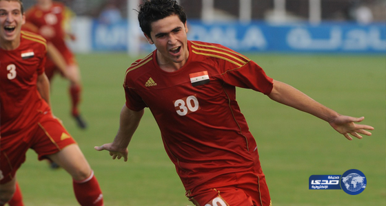 مهاجم “سوري” يقترب من الليوث